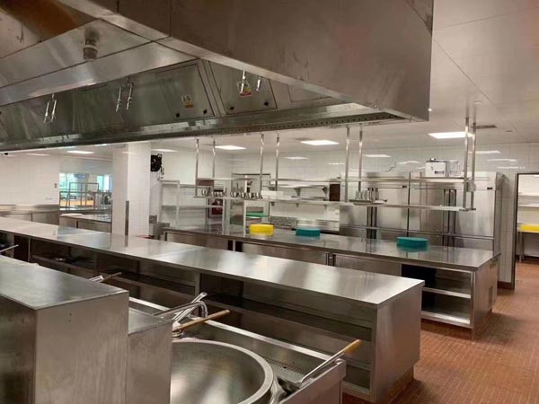 某飯店廚房設備現場展示